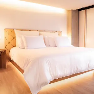 https://topa-house.colombiamedellinhotels.com